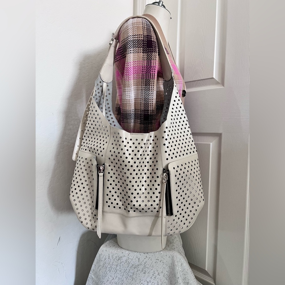 Olivia Harris Womens White Perforated Leather Outer Pockets Hobo Bag w/Wallet